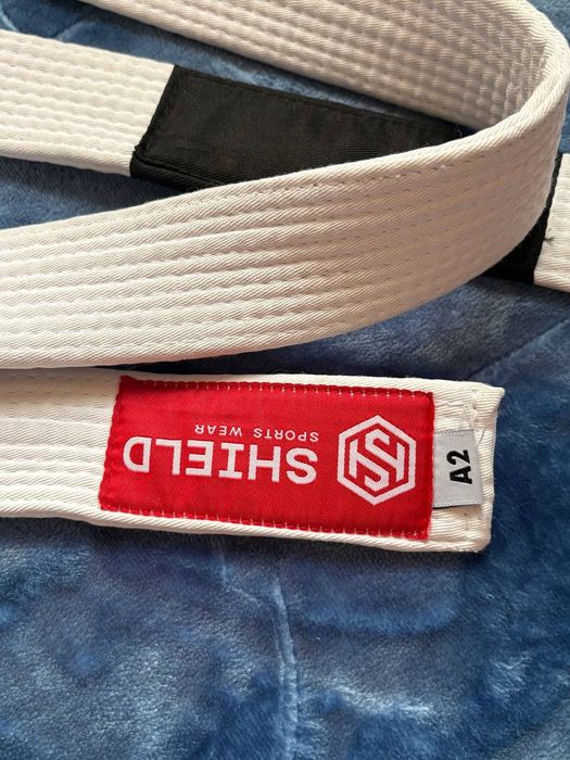 Качественный кимоно для Джиу джитсу 2 комплекта