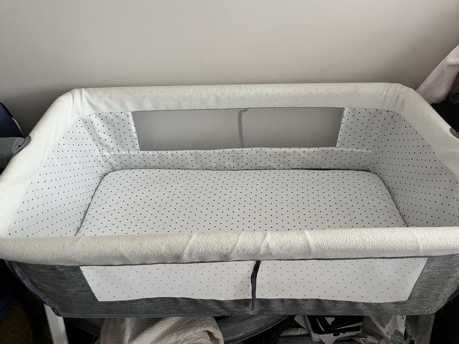 Детский манеж продам