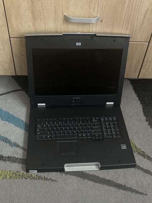 Consolă KVM HP TFT7600 G2
