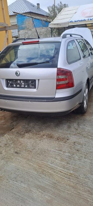 Dezmembrez skoda octavia 2 1.9 bkc bxe cutie dsg proba