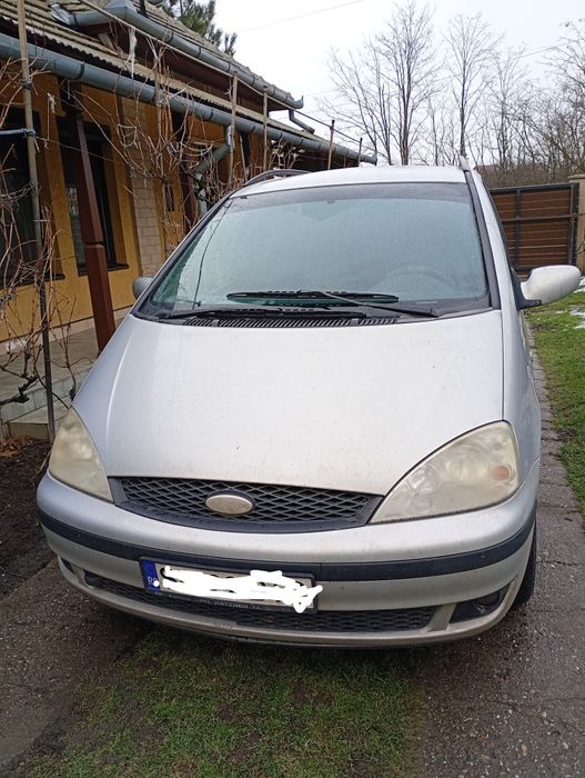 Vand Ford Galaxy din anul 2000