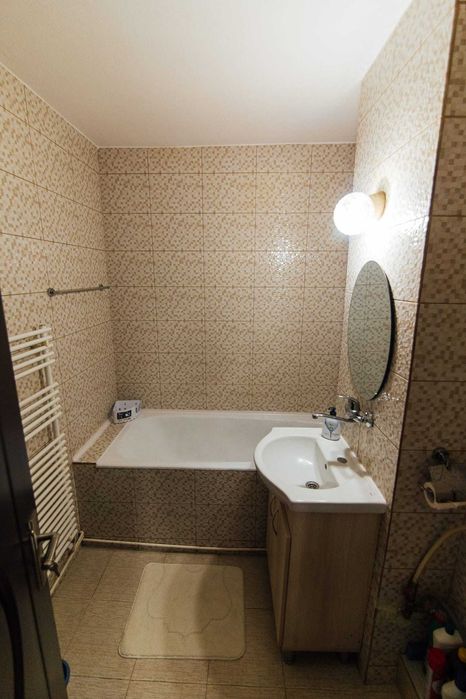 Inchiriez apartament cu 2 camere  ÎN TUDOR , strada Sîrguintei