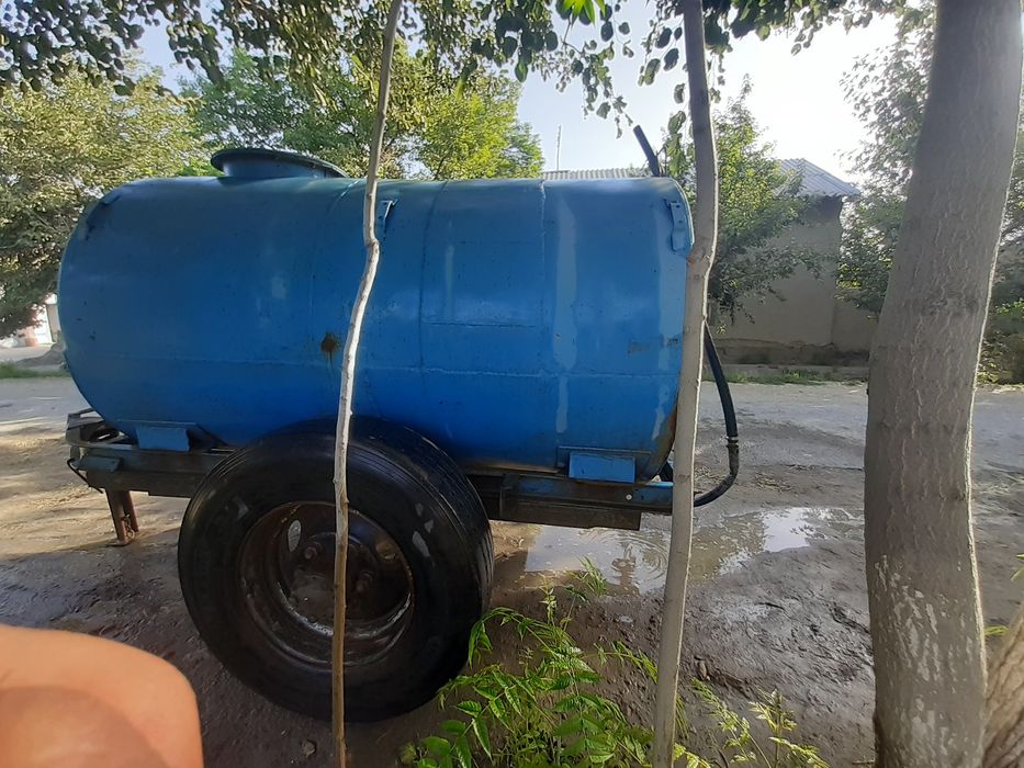 Bochka Suv tashishga mo‘ljallangan sig‘imi 3,5 t ishlatishga tayyor