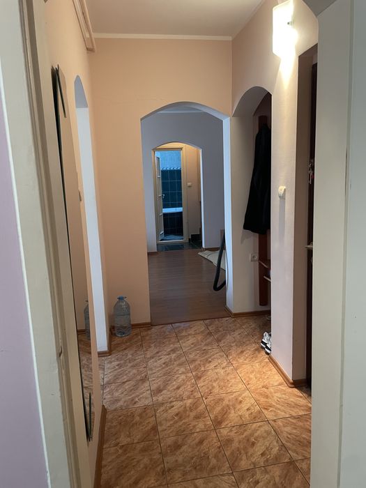 Propietar! Vand apartament cu 3 camere, zona tiglina 1