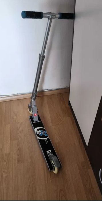 Тротинетка /Каскадьорски скутер MICRO XT STUNT MODEL/SWISS DESIGN