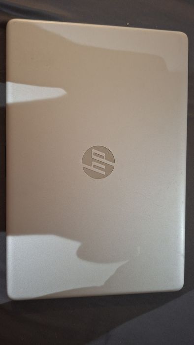 Laptop HP 15.6", Intel I5, 32GB RAM, 512 GB SSD, placa video 2 Gb