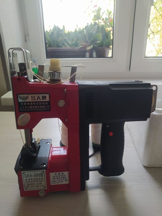 Мешкошвейная машина