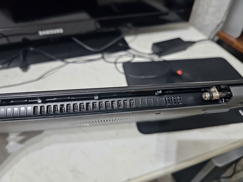 Ноутбук Lenovo IdeaPad 330-15IKB