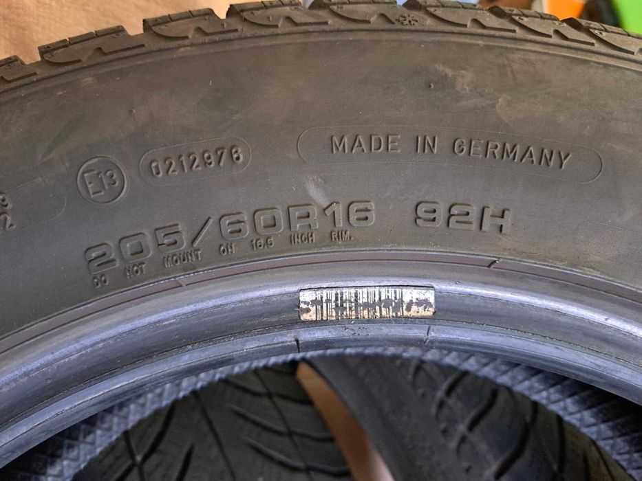 Set 4 anvelope iarnă GOODYEAR made in Gemany 205/60 R16 92H - DOT 2922
