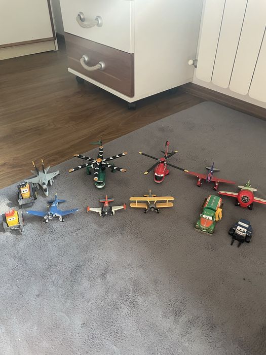 Самолети от филма на Disney самолетите Dusty