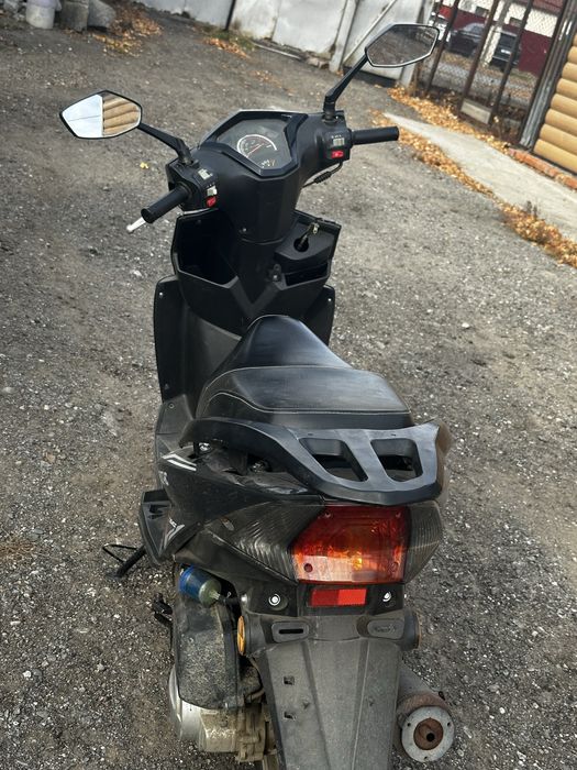 Продам скутер yamaha Ray ZR125
