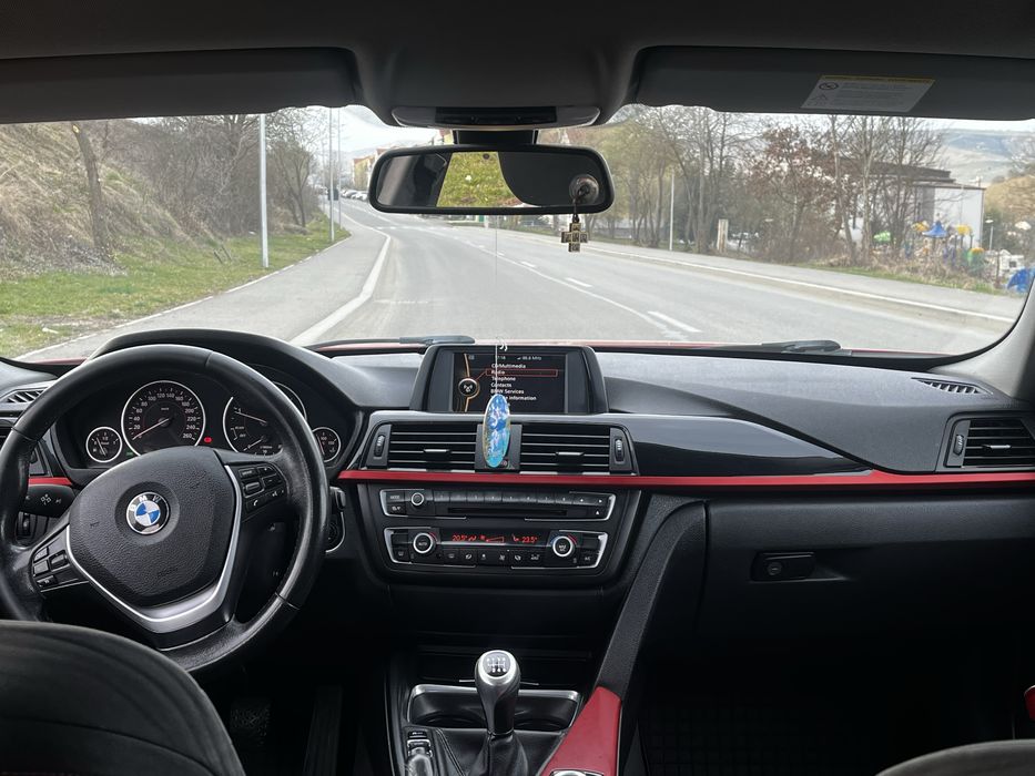 BMW seria 3 318d f30 sport line
