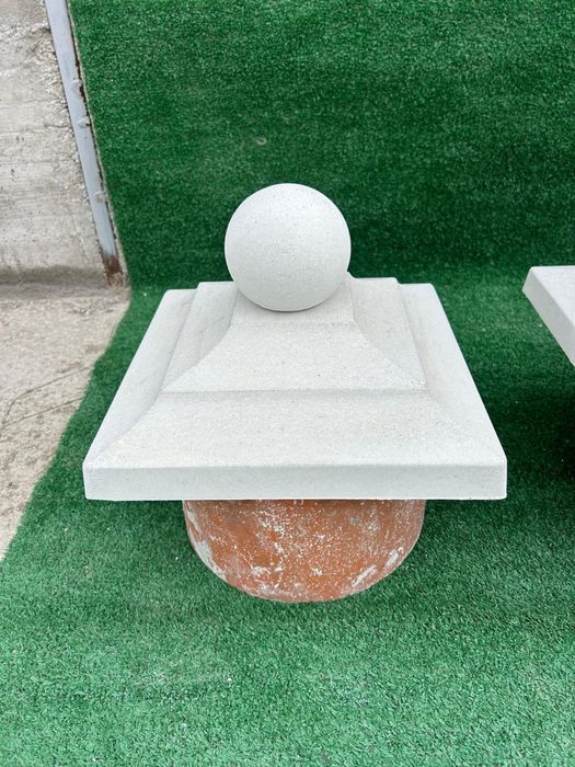 Vand coame si capace de gard avem orice dimensiune si model va doriti