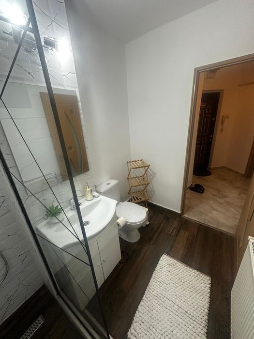 Inchiriez garsoniera  renovata complet in 2026