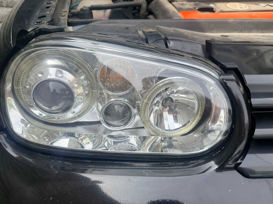 Faruri VW Golf 4