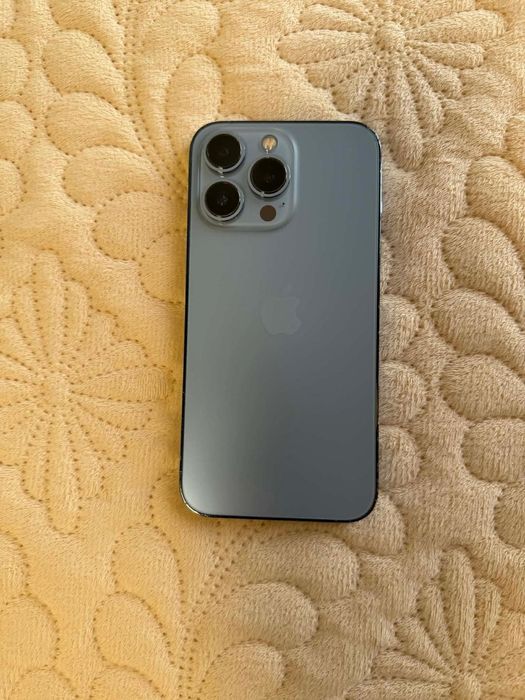 Iphone 13 pro Sierra Blue