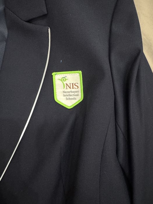 Школьный костюм НИШ для девочек