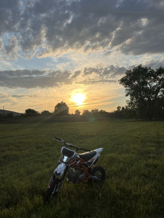 Продам питбайк Kayo Basic TT125