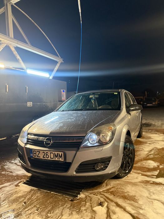 Vand Opel Astra H 1.6 Benzina