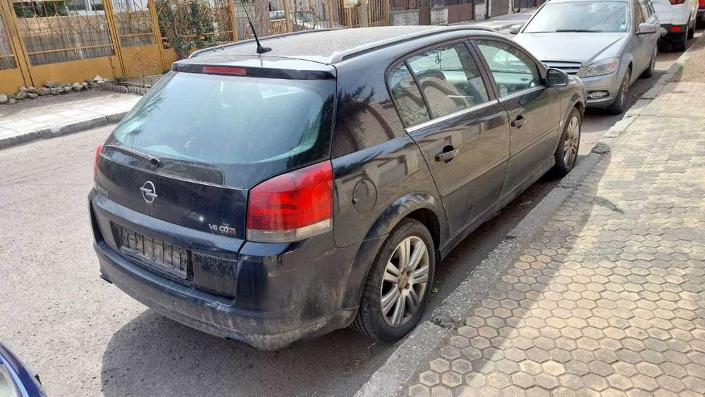 OPEL SIGNUM Facalift 3000CDTI 2007. За части.