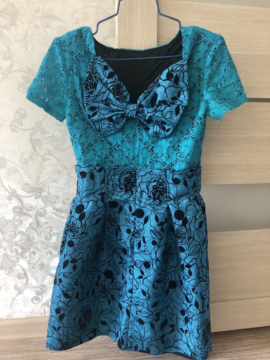 Продается платья