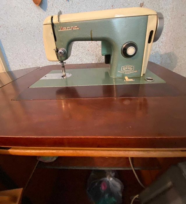 Masina de cusut Ileana electrica