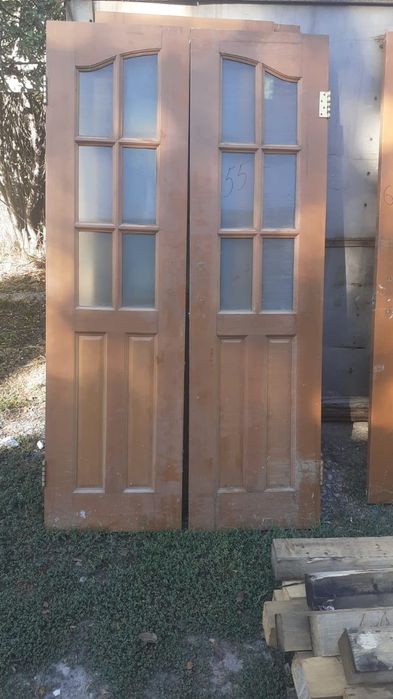 Двери б/У ағаш есіктер сатылады