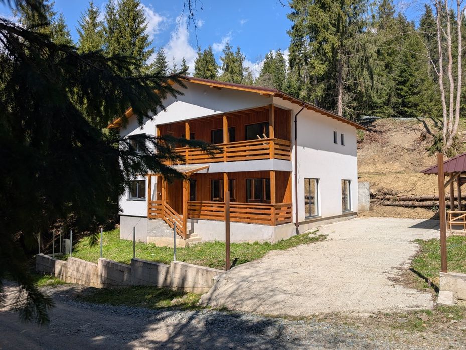 Oferta - Constructie Noua de vanzare cu 7 dormitoare preț 695euro mp