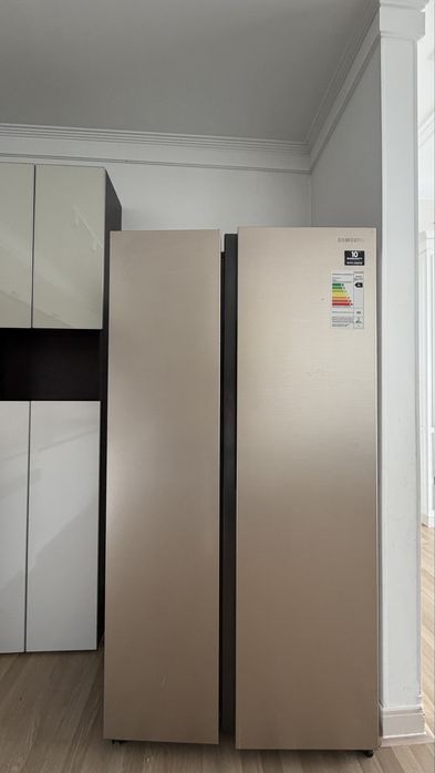 Холодильник Самсунг двухдверный