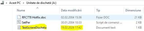 Unitate floppy disk (dischetă) 3.5" desktop + cablu 34 pini. Testată în Windows 10. Impecabilă!