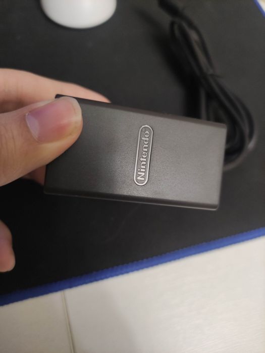 Продается прошитый Switch lite