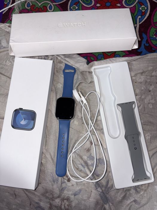 Продаю apple watch 9 series