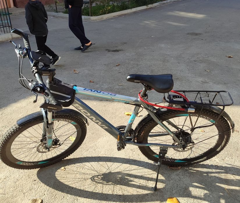 Gonchik velik sotiladi yangi