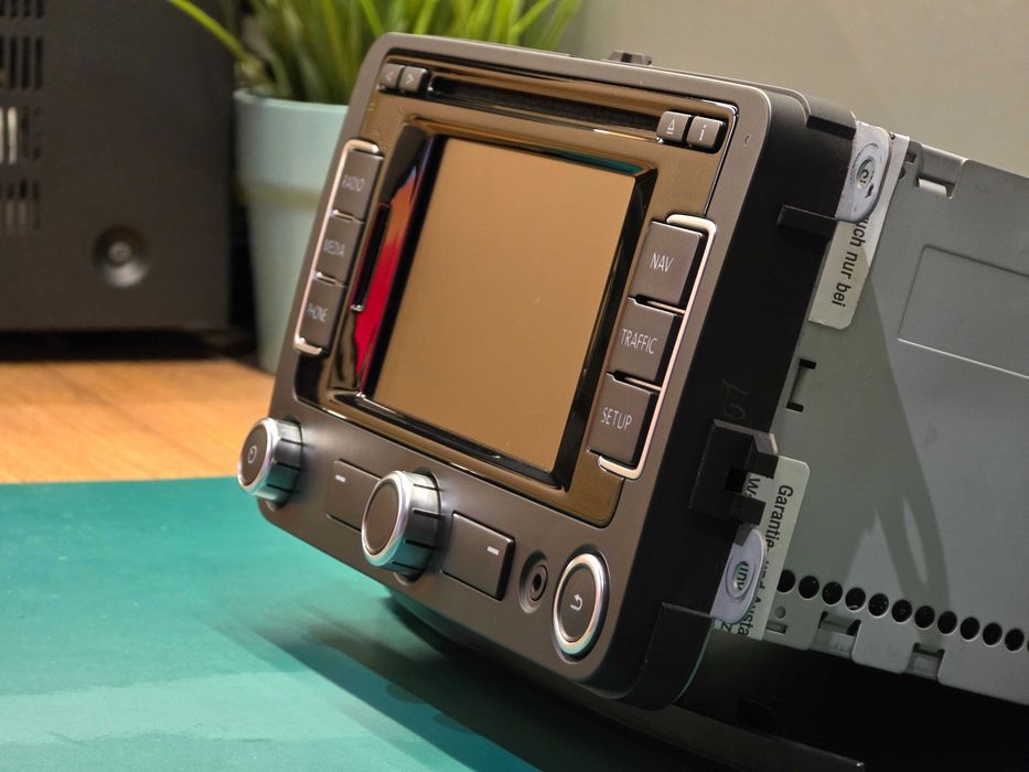 RNS 315 с вход за камера и SD карта