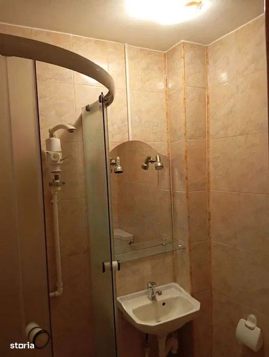 Apartament 2 camere renovat, Micro 40 – lângă Shopping City Galați — fotografia 3