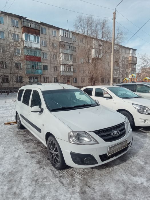 Лада Ларгус с газом 7 местная