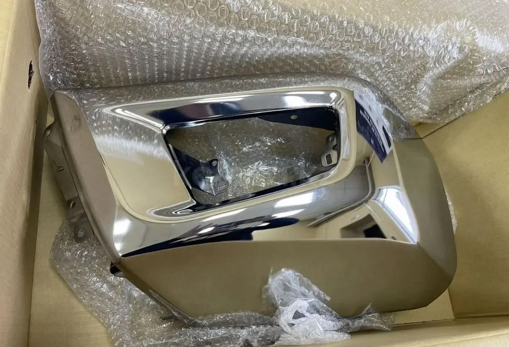 Бампер на Toyota Hilux Madle ist