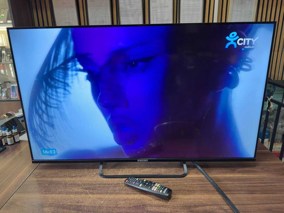 Телевизор Star-Light 43DM7600, 43", Smart, 4K Ultra HD, LED