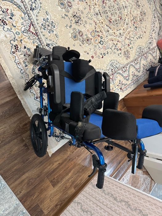 Инвалидная коляска