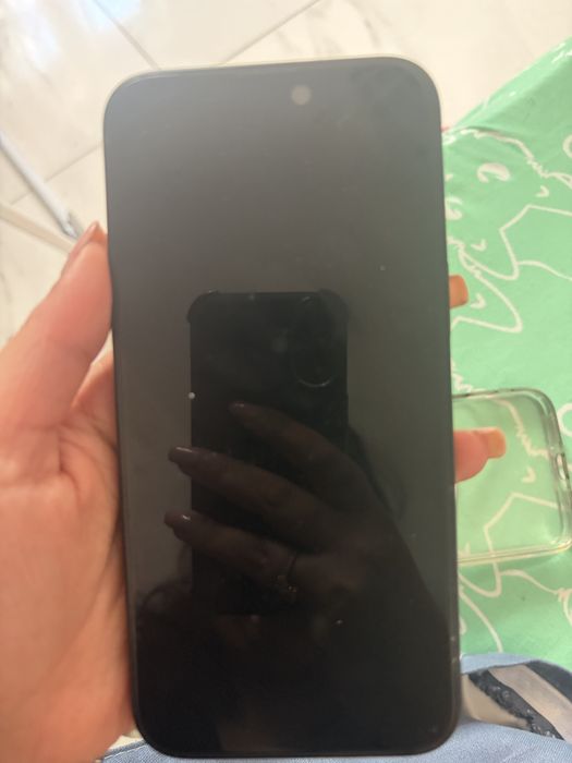 iPhone 16 Plus de vanzare