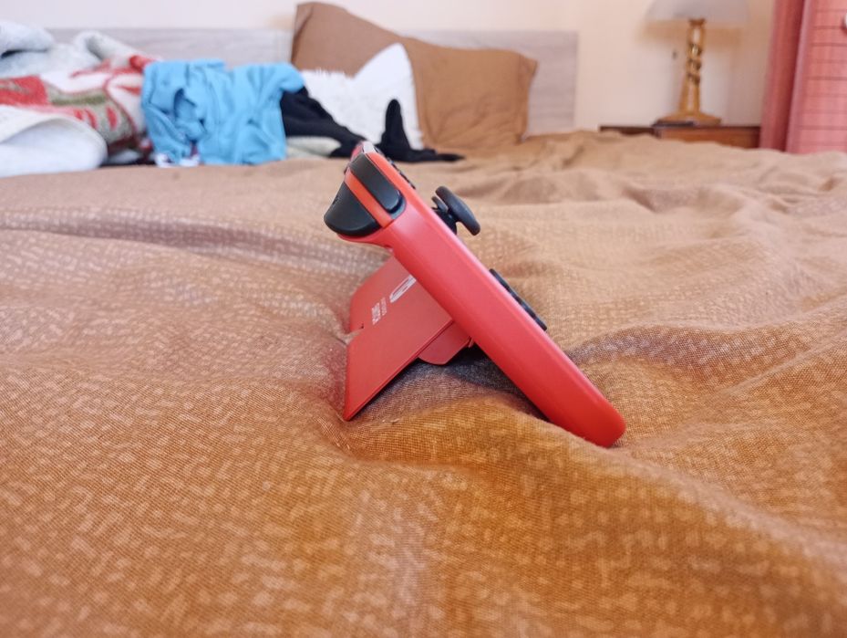 Продавам nintendo switch