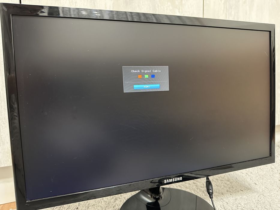 Монитор для компьютера от Самсунг