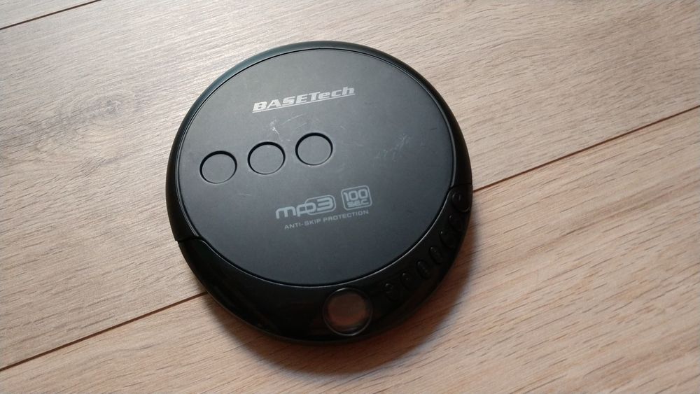 CD Player Portabil Basetech MPCD-122C Conrad Germania