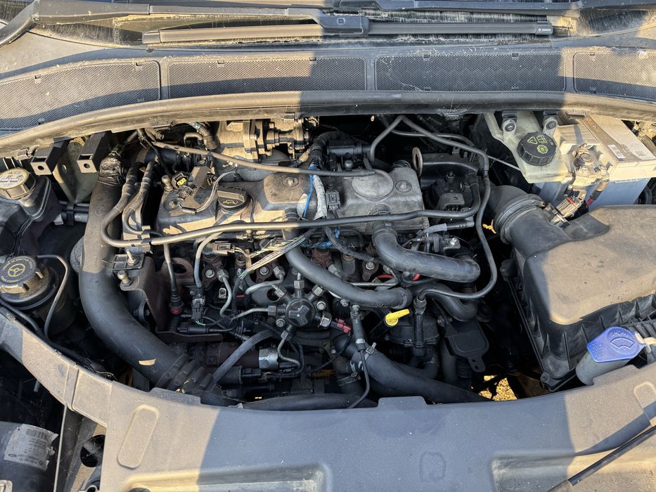 Ford mondeo 1.8 НА ЧАСТИ