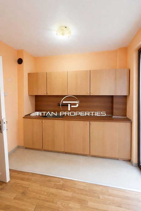 Дава се под наем Двустаен апартамент в Пловдив, Южен - 55 кв.м за 300 € - Снимка #1