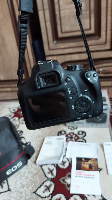Фотоаппарат Canon 4000D