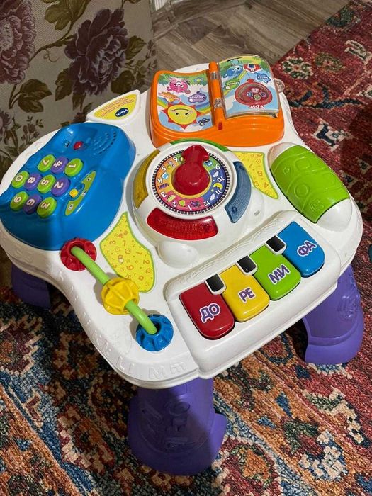 Развивающий музыкальный столик