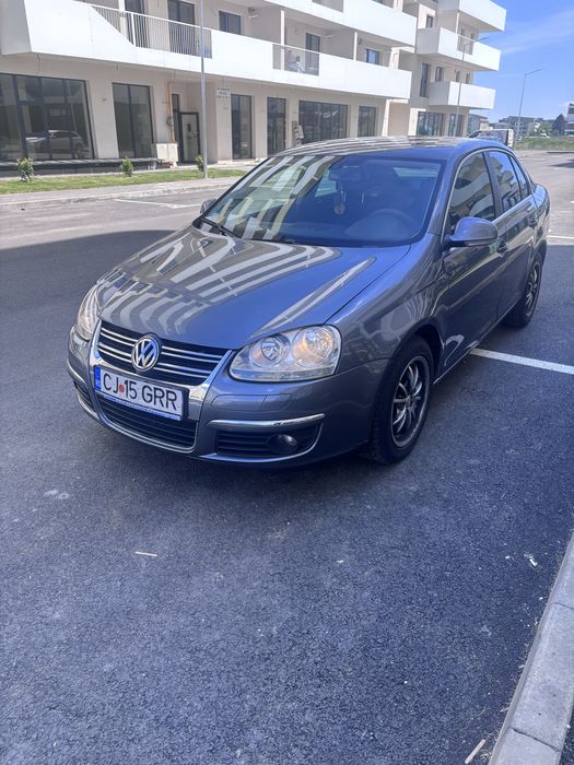 Volkswagen  Jetta 1.6 tsi