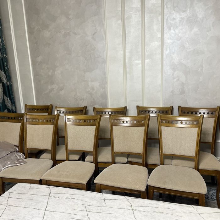 Стульчики 14 шт хорошие