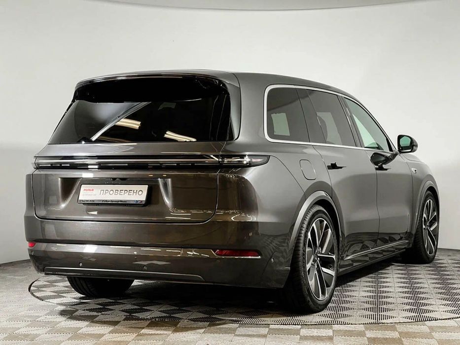 Lixiang Li 9 Ultra Rest Мокрый асфальт новый 2025